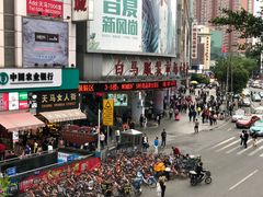 -广州白马服装市场
