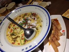 -酸婆娘江湖川菜(紫竹路店)