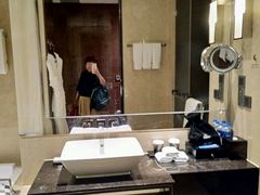 -广州天河希尔顿酒店