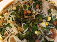 -凤起龙游老面包子(凯德晶品店)