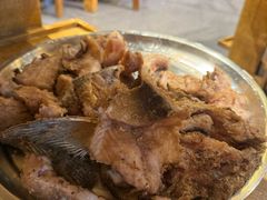 -肖肖酸萝卜鱼火锅(总店)