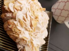 -Salon de The de Joel Robuchon(外滩18号店)