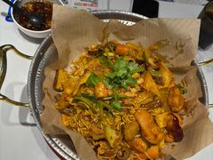 -红渡小香·牛肉麻辣香锅(车站南路店)