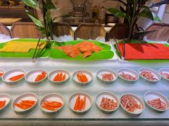 -川骄海鲜自助(王府井奥莱UP TOWN店原世界之花店)