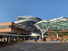 -香港理工大学