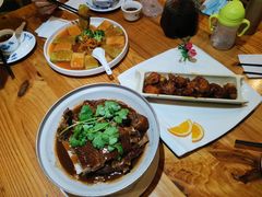 -花溪雨·森林餐厅(石基店)