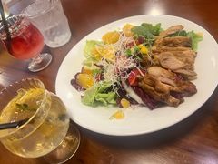 -mordew加州日记西餐&小酒馆(新天地店)