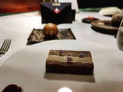 -三嚥阁 La Villa Restaurant