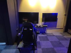 -VR间客漫虚拟现实体验馆(汉街店)