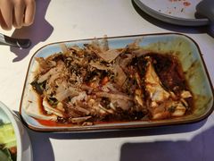 -鸣记脆皮烤鱼·海鲜烤鱼(三八广场店)