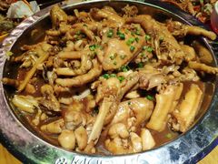 -胖哥俩肉蟹煲(万国店)