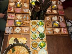 -银米·云南传统过桥米线(双廊黑金冠店)