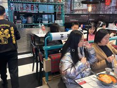 -肥汁米蘭香港米线(长宁来福士店)