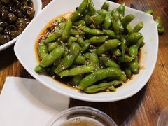 -老街烧烤(华中农业大学梧桐路步行街店)
