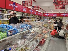 -赵一鸣零食(山东烟台南洪街店)