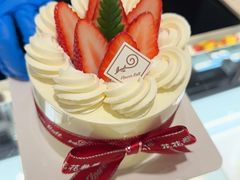 -花花卷卷·鲜食蛋糕(泉屋店)