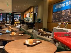 大堂-星巴克(保定万博广场店)