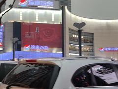-观音桥步行街