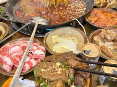 -黄潇洒老火锅(九眼桥宏济巷店)