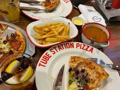 -Tubestation站点比萨(新世界大望路店)