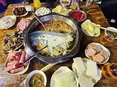 -储奇门鳝鱼火锅(总店)