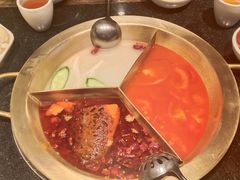 -周师兄大刀腰片火锅(洪崖洞旗舰店)