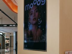 -moody彩瞳(环宇城店)