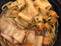 -荀记肉夹馍(三八家乐福店)