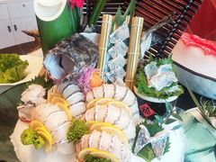 -鼎泰亨·海鲜牛肉餐厅(滨江店)