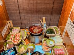 -独食火锅·半米屋台(直营总店)
