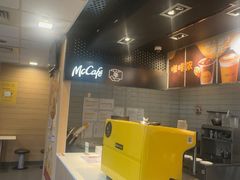 -麦当劳(乳山路店)
