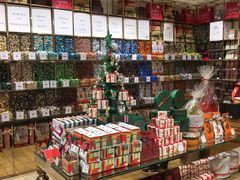 零售区-VENCHI 闻绮(北京国贸商城店)