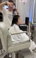 -PE SALON