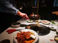 满心尝五花肉-本家韩国烤肉(青岛万象城店)