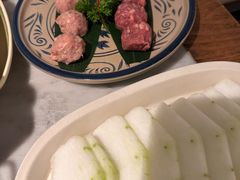 -尚尚仙·酸汤猪手·猪肚鸡火锅(华联万柳购物中心店)