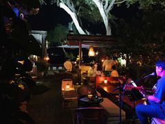 -城墙外BAR
