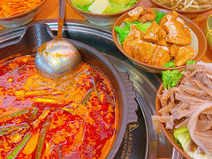 -黔三一夺夺粉酸汤火锅(百信店)
