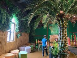 -奇幻丛林(佛罗伦萨小镇店)