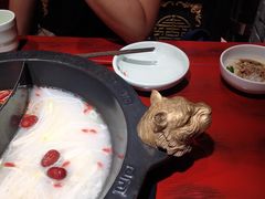 -袁老四重庆老火锅(桐梓坡店)