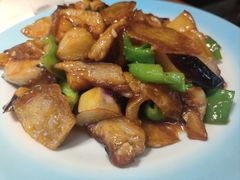 -雪乡人家东北菜·铁锅炖一切(高斯路店)