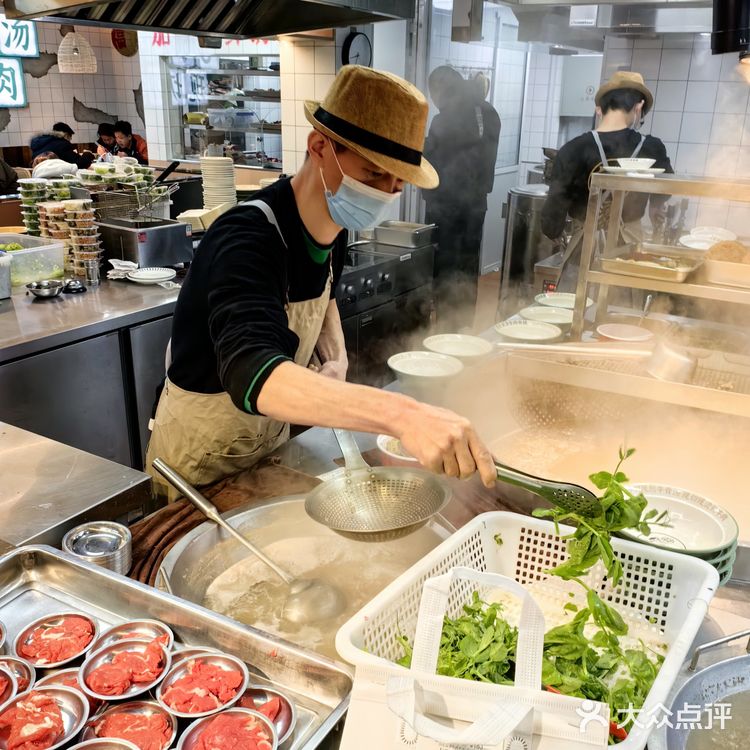 暖心牛肉米线，生烫牛肉更好吃(๑´ڡ`๑)