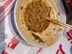 -肥肥虾庄·金牌油焖大虾(汉口城市广场店)