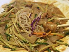 东北七彩大拉皮-关东小磨东北菜(上海长风大悦城店)