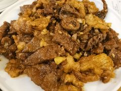 传统老爆三-陈傻子餐厅(世纪都会店)