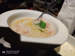 -穹六人间 people 6(岳阳路店)