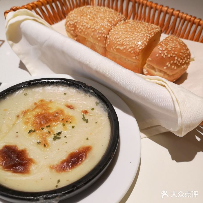 西堤厚牛排(长沙海信店)餐前面包图片 - 第187张