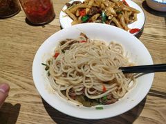 -牛八宝桂林米粉(八里庄店)