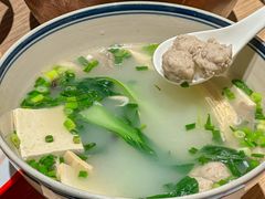 生汆丸子汤-宋益驴蹄子面肉夹馍(辛家庙店)