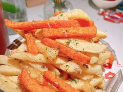 -春树下·树屋花房西餐厅(罍街AS1980店)