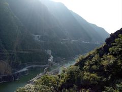 -汉中石门栈道风景区